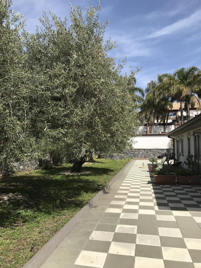 卡拉塔比亚诺Borgo San Biagio别墅 外观 照片